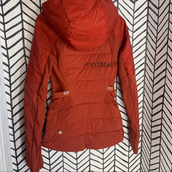 🔸 Lululemon down for it all jacket magma size 2 - Picture 12 of 16